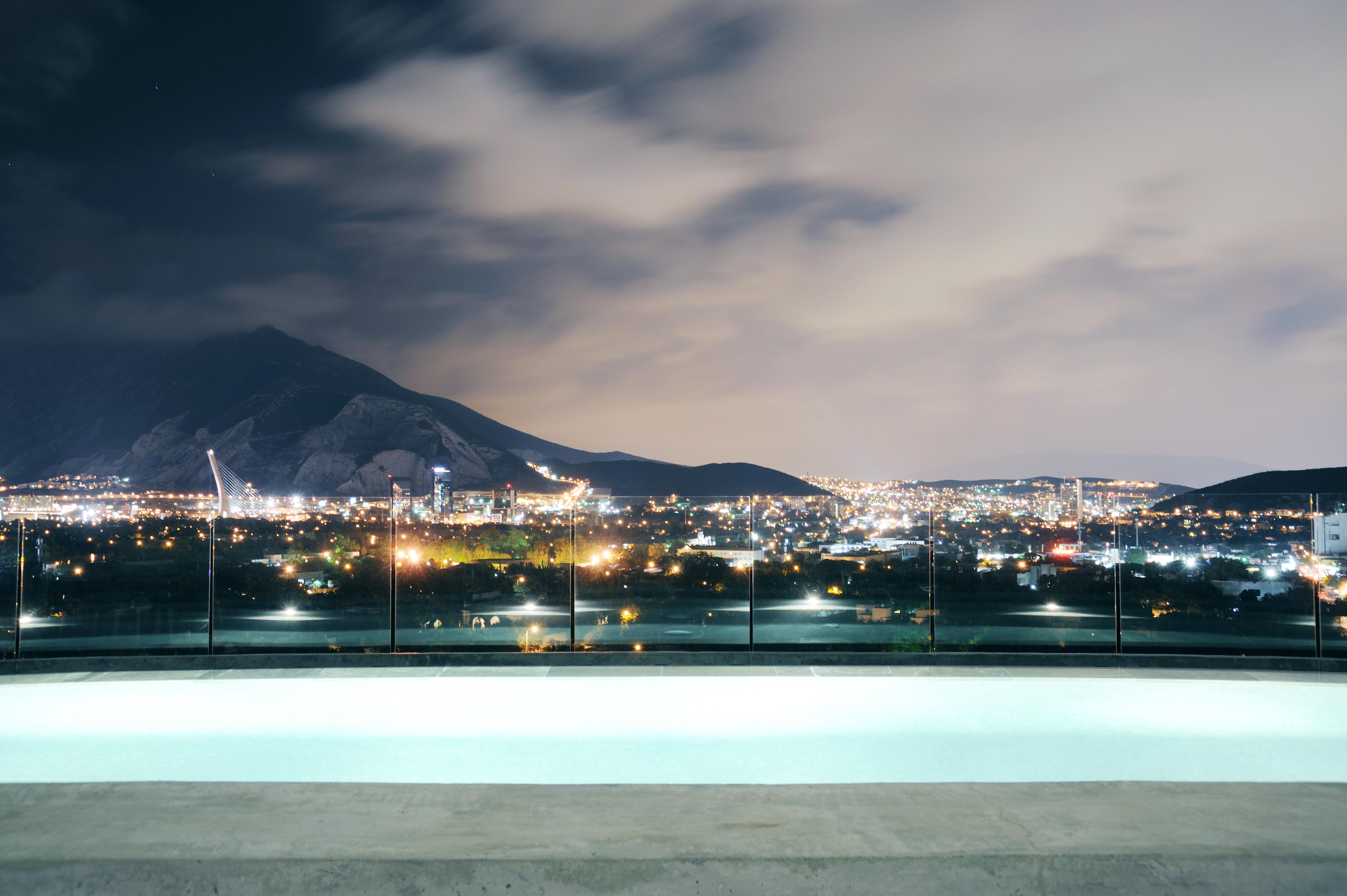 Habita Monterrey, A Member Of Design Hotels San Pedro Garza García Exterior foto